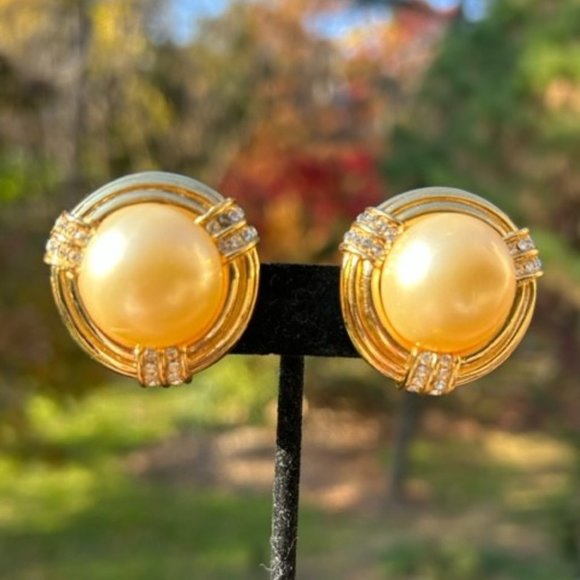 CINER - Large Pearl Rhinestone Statement VTG EARRINGS - Picture 4 of 12